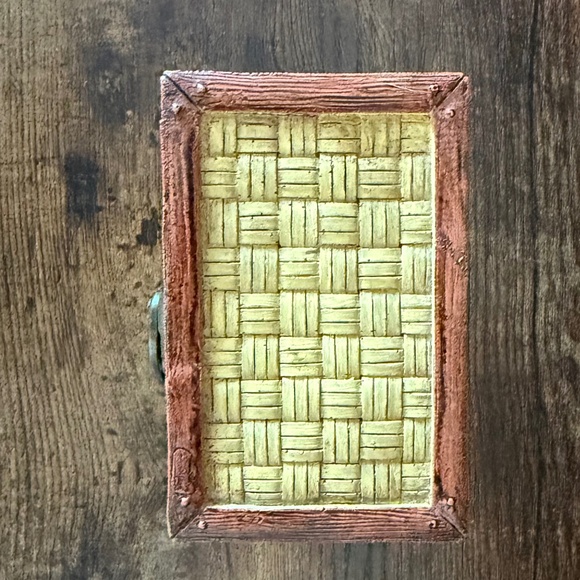 Small Trinket Box - Picture 7 of 13